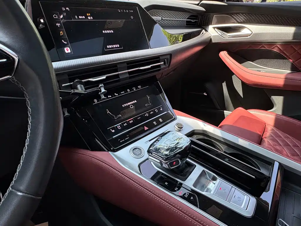 Audi Q6 — миниатюра 11