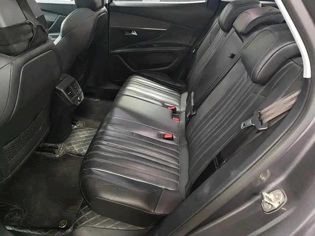 Peugeot 4008 — миниатюра 17