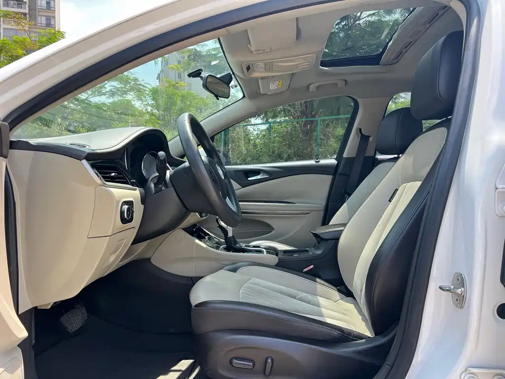 Buick Verano — миниатюра 5