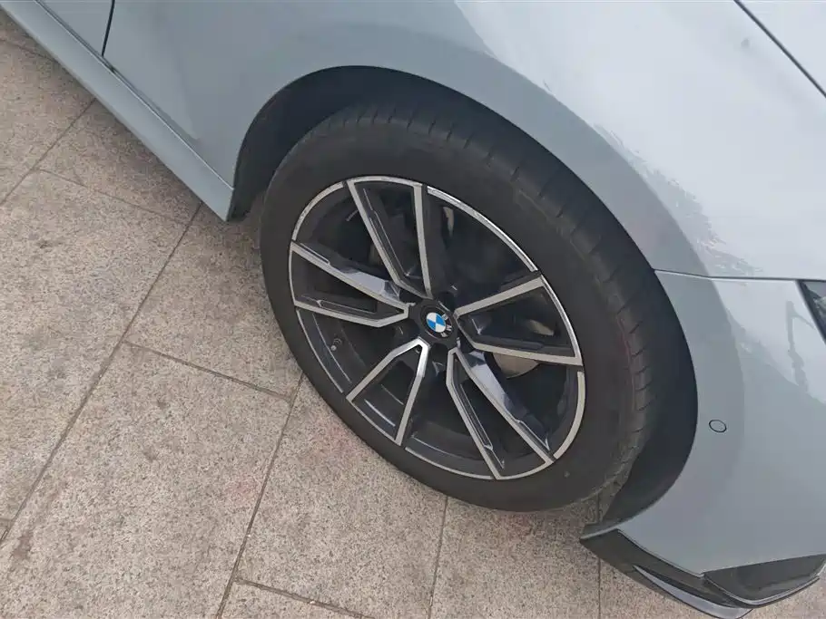 BMW 3 Series 3 2025 325Li M Sport