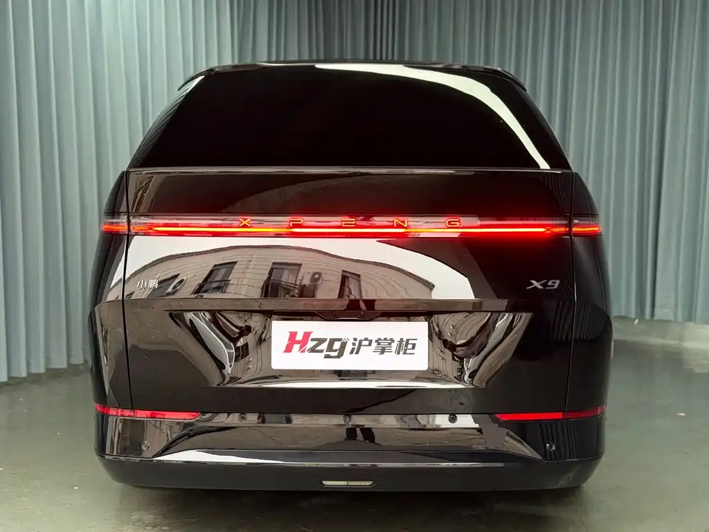 XPeng X9 — миниатюра 8