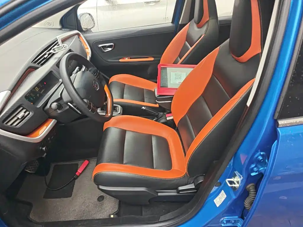 Geely Vision X1 — миниатюра 15