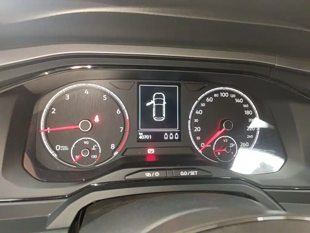 Volkswagen Polo — миниатюра 12