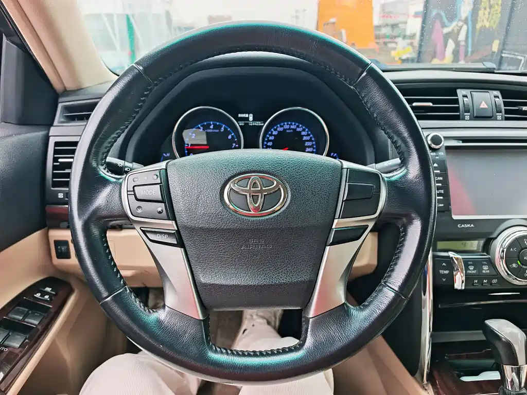 Toyota Reiz — миниатюра 16