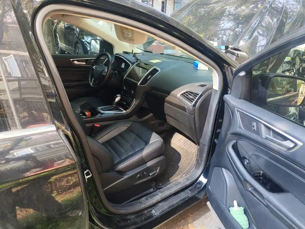 Ford Edge — миниатюра 19