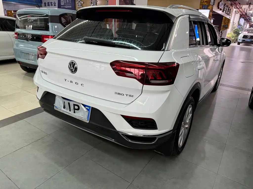 Volkswagen T-Roc — миниатюра 5