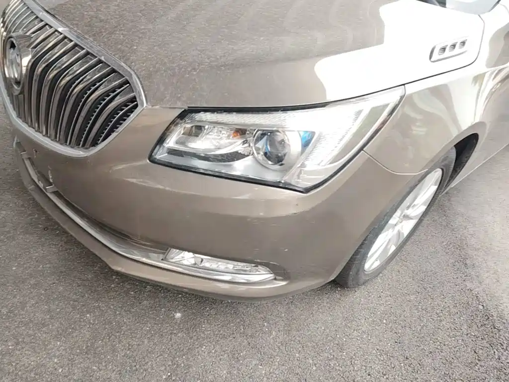 Buick LaCrosse — миниатюра 24