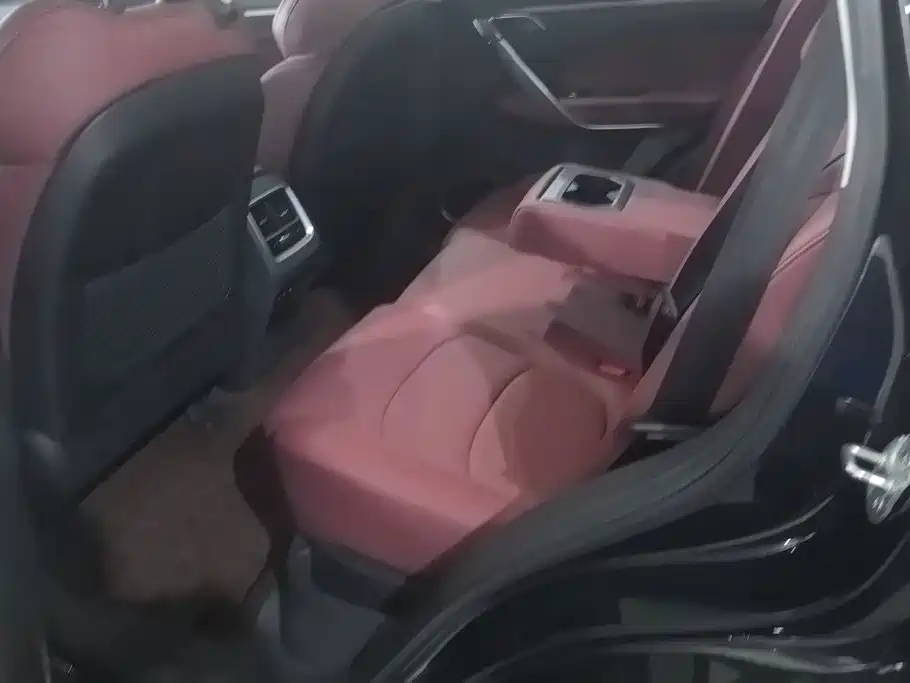 Geely Boyue — миниатюра 11
