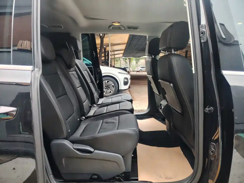 Volkswagen Sharan — миниатюра 13