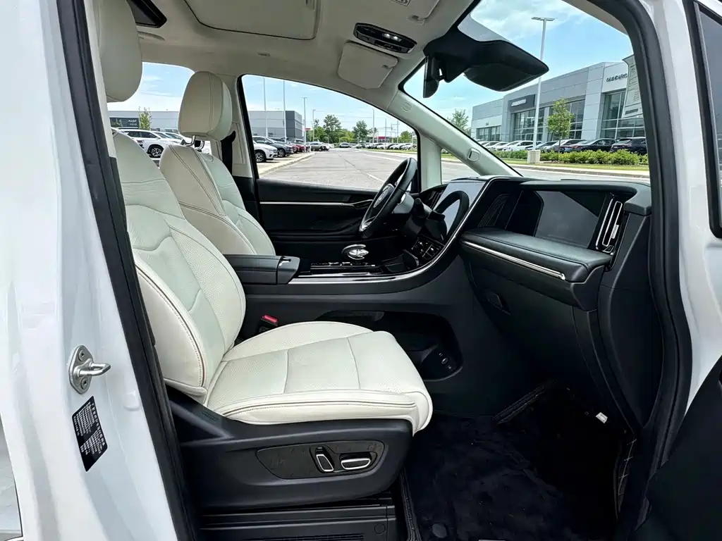 GAC Motor Trumpchi E9 — миниатюра 5