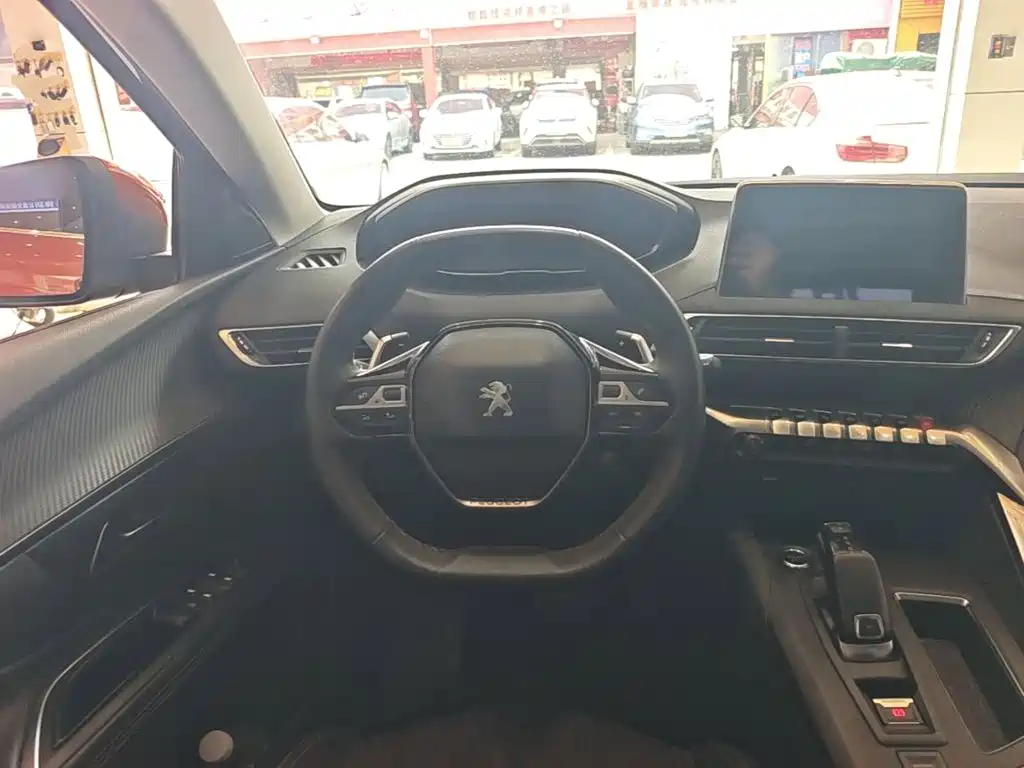 Peugeot 4008 — миниатюра 15