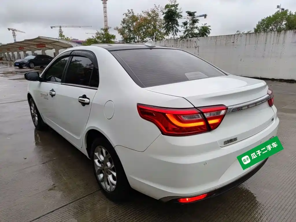 Geely Vision — миниатюра 5