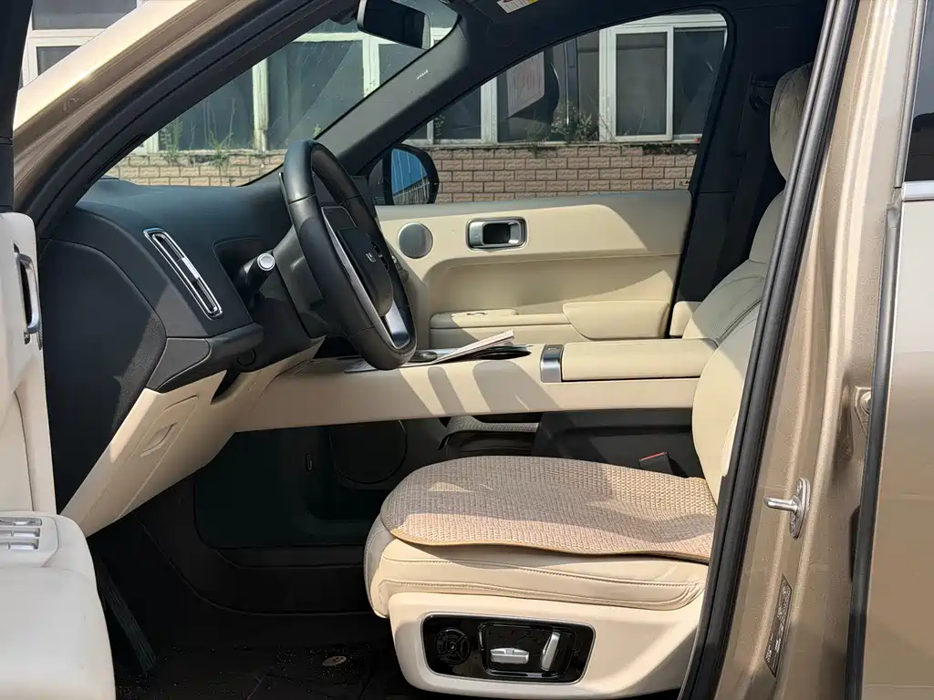 Li Auto L9 2022 Max