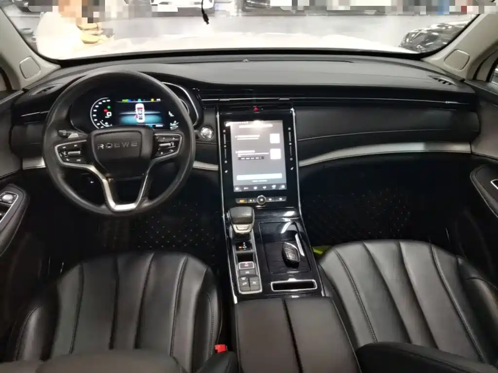 Roewe RX5 MAX — миниатюра 10