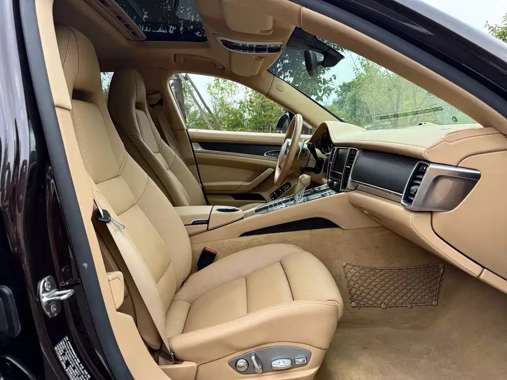 Porsche Panamera — миниатюра 21