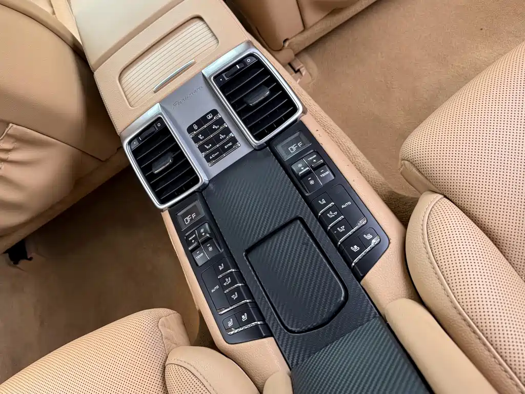 Porsche Panamera — миниатюра 25