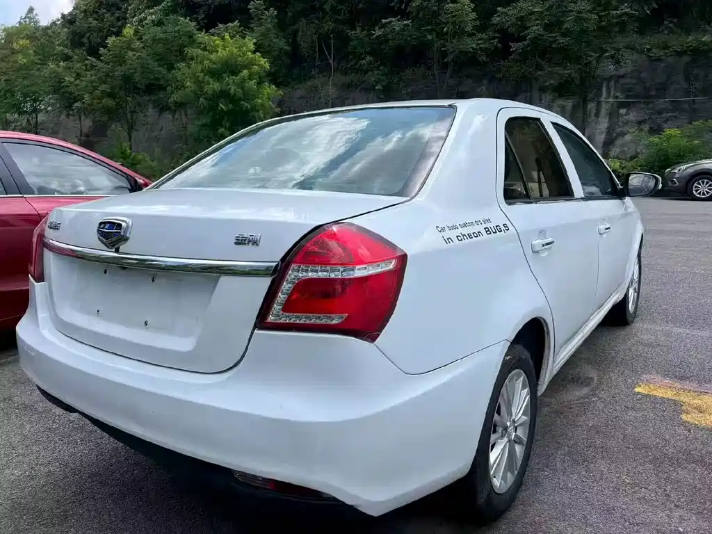 Geely King Kong — миниатюра 6