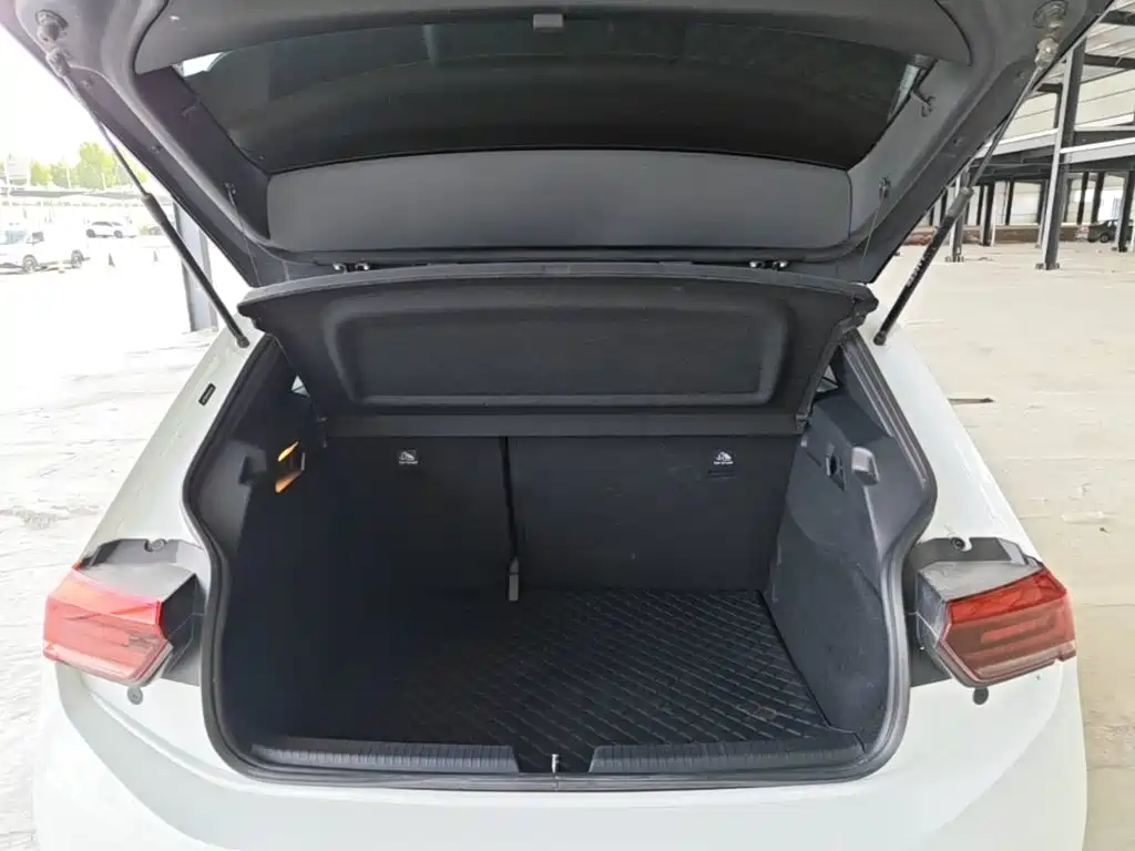 Volkswagen ID.3 — миниатюра 19
