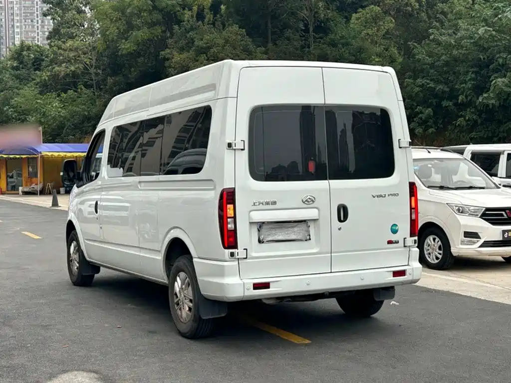 MAXUS V80 — миниатюра 8