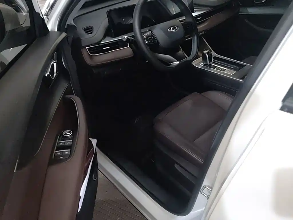 Chery Tiggo 7 — миниатюра 16