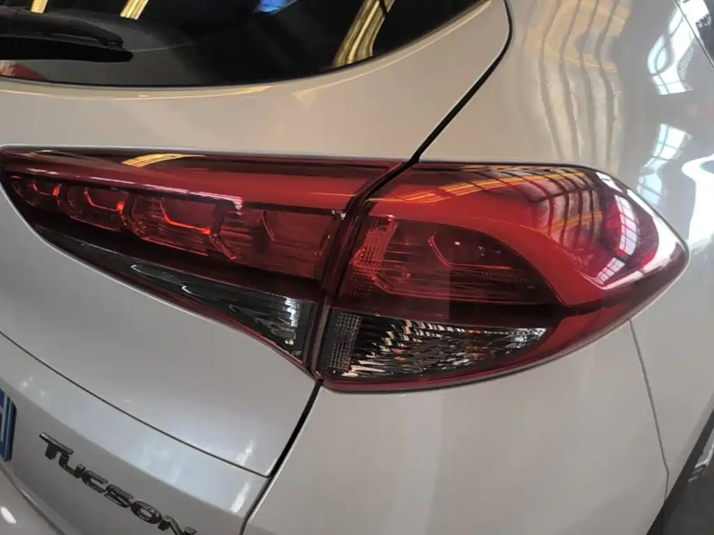 Hyundai Tucson — миниатюра 8