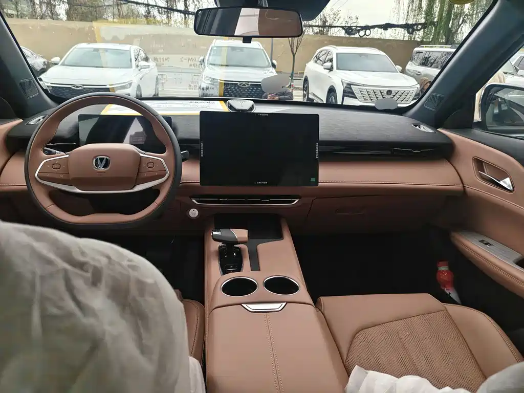 CHANGAN UNI Z NEW ENERGY