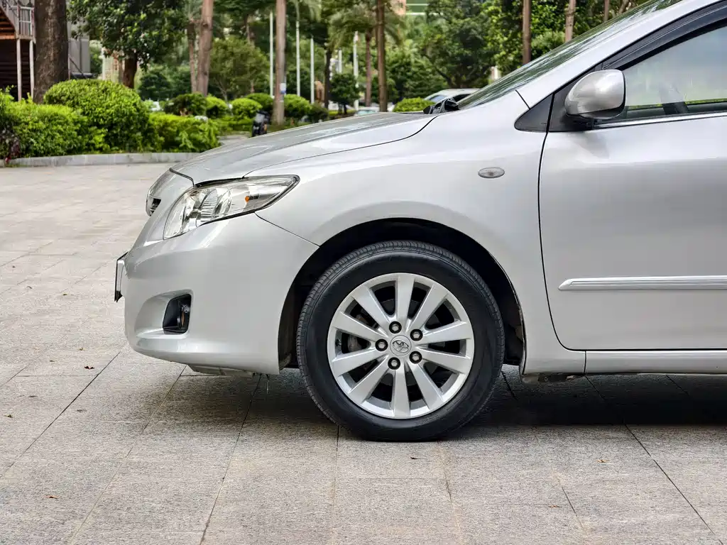 Toyota Corolla — миниатюра 5