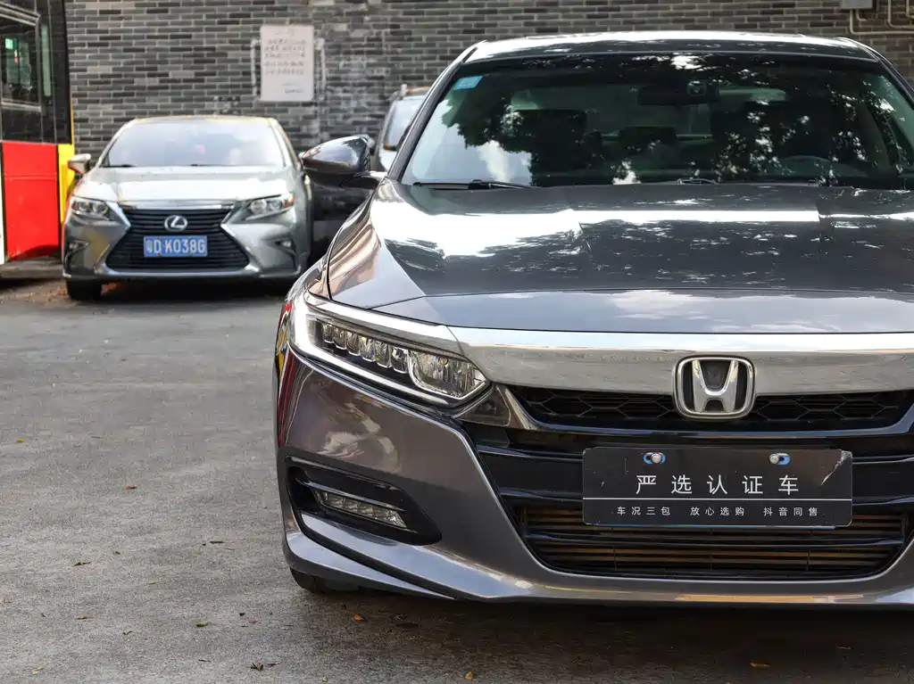 Honda Accord — миниатюра 22