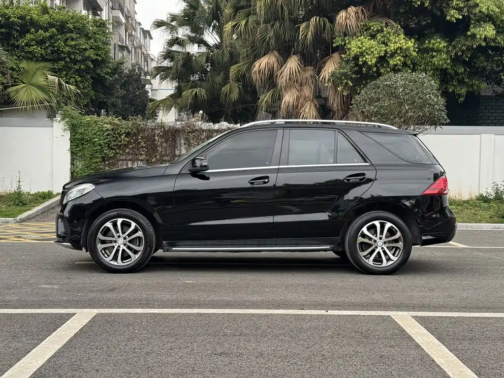 Mercedes-Benz GLE 2016 GLE 320 4MATIC Luxury