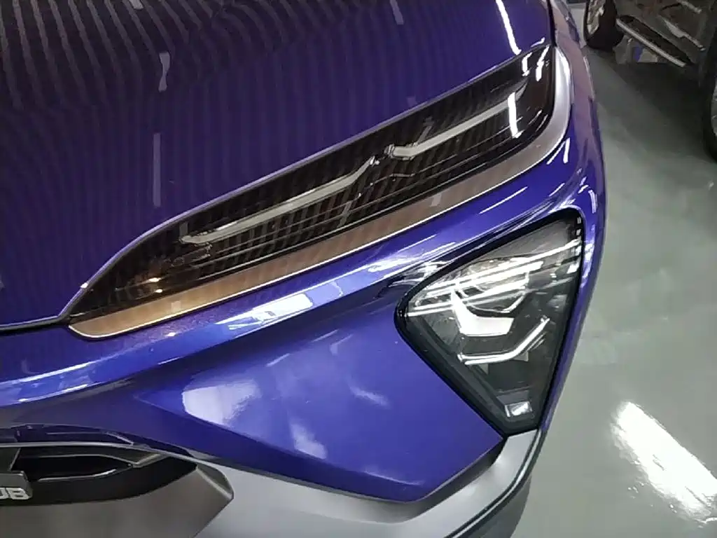 NIO EC6 — миниатюра 24