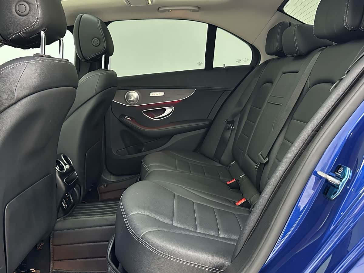 Mercedes-Benz C-Class 1.5 л 2021 г. Голубой, пробег 17200 км