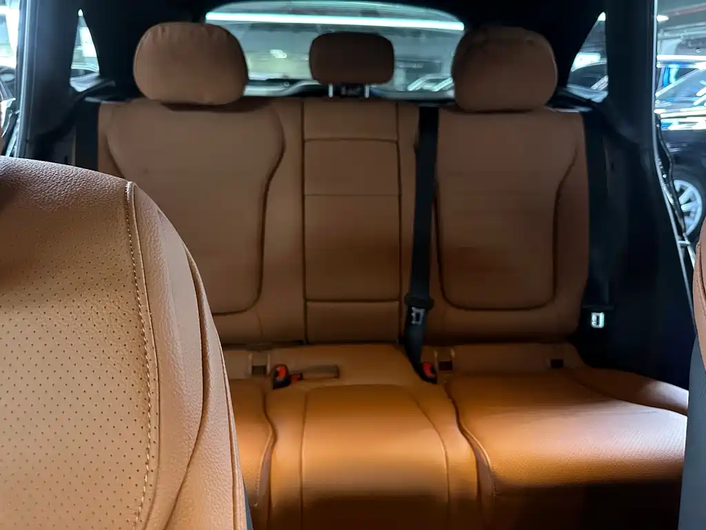 Mercedes-Benz GLC — миниатюра 8