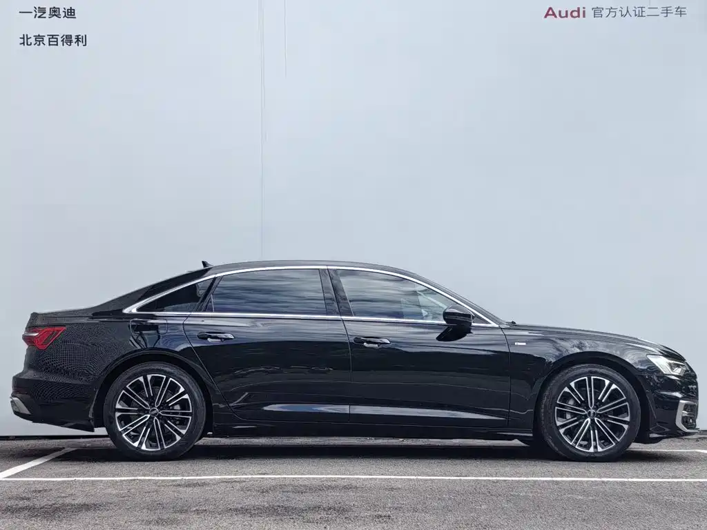 Audi A6L — миниатюра 12