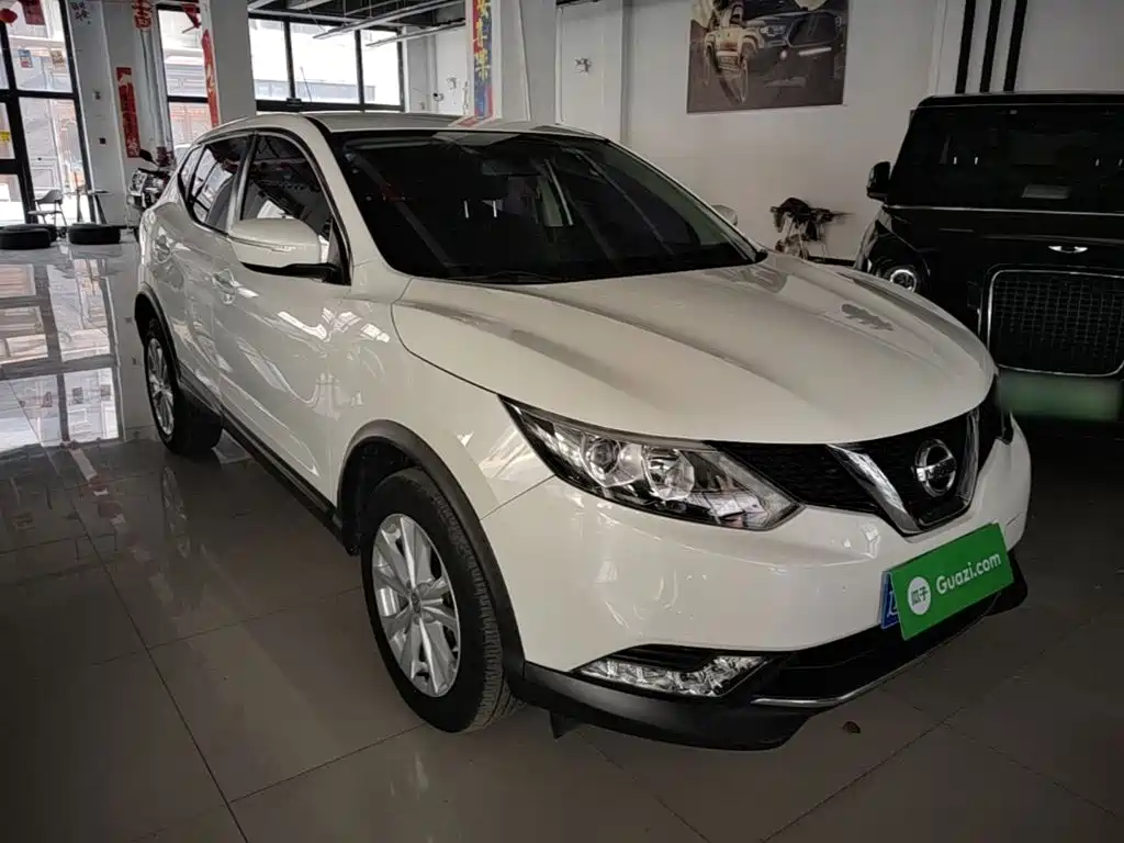 Nissan Qashqai — миниатюра 4