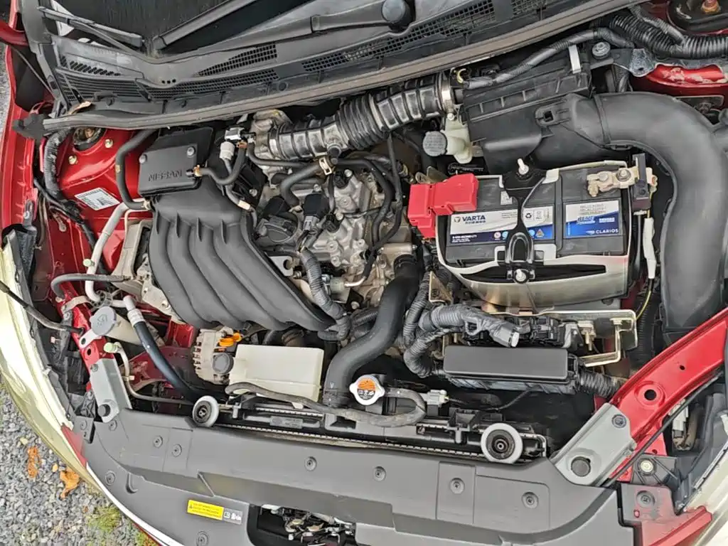 Nissan Tiida — миниатюра 20