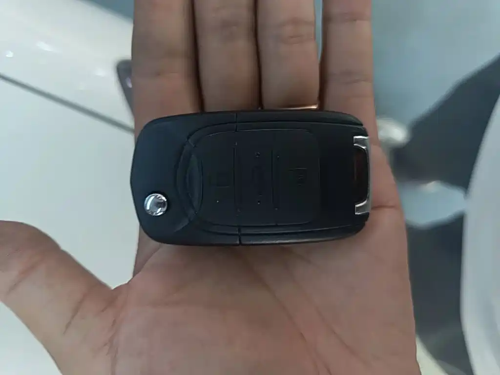 Wuling MINIEV — миниатюра 9
