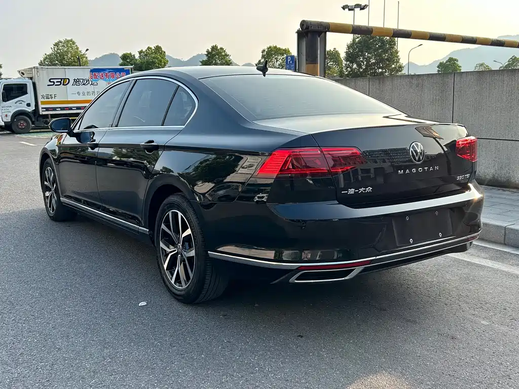 Volkswagen Magotan — миниатюра 7
