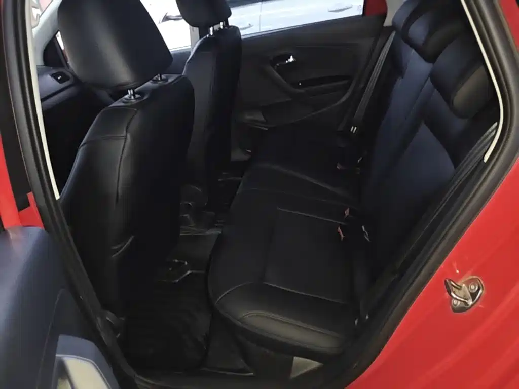 Volkswagen Polo — миниатюра 17