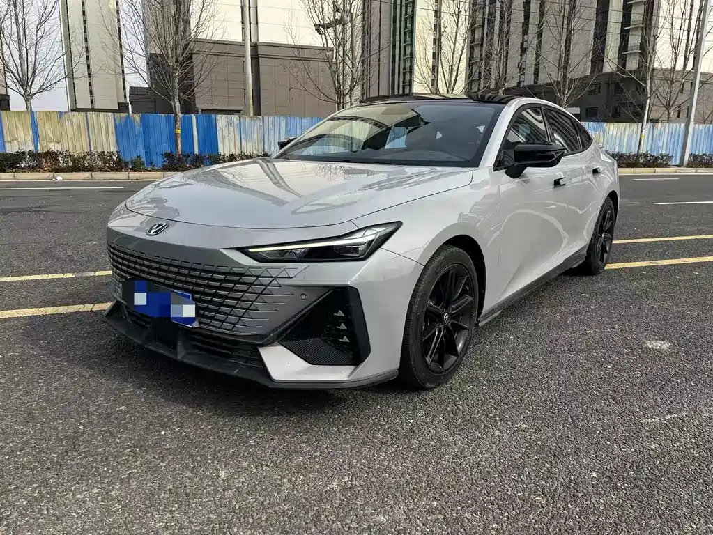 Changan UNI-V 2022