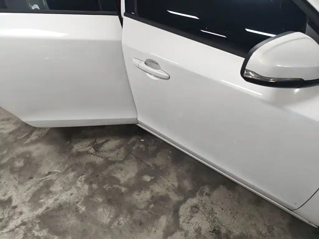 Volvo S60 — миниатюра 21