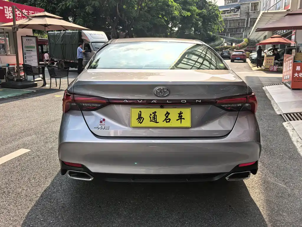 Toyota Avalon — миниатюра 6