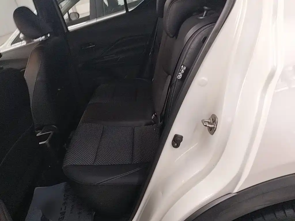 Nissan Kicks — миниатюра 17