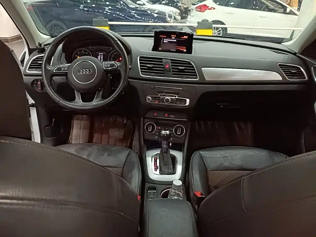 Audi Q3 — миниатюра 10