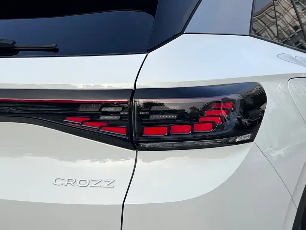 Volkswagen ID.4 Crozz — миниатюра 22