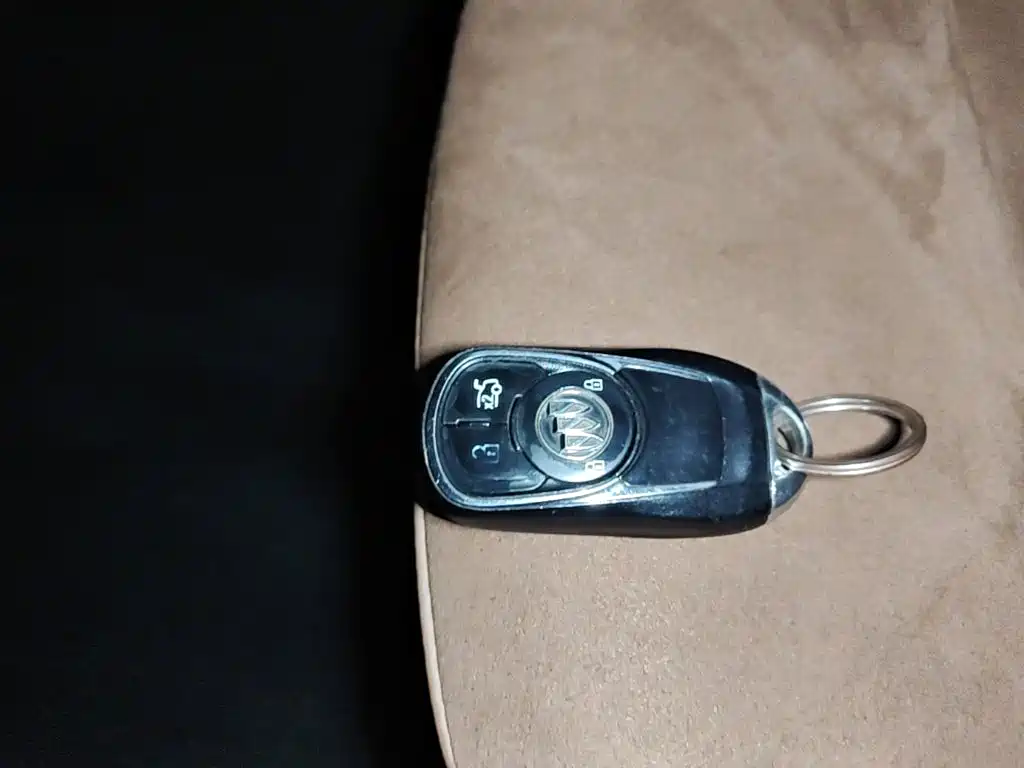 Buick Regal — миниатюра 9