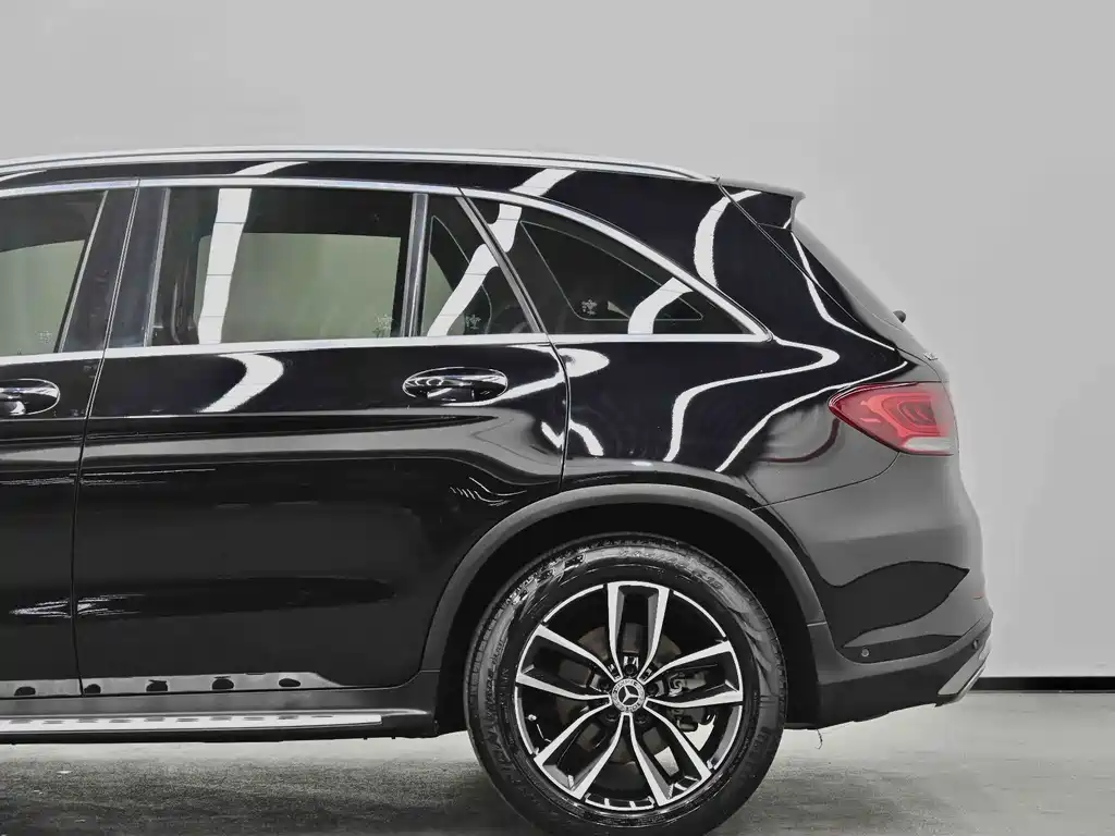 Mercedes-Benz GLC — миниатюра 11