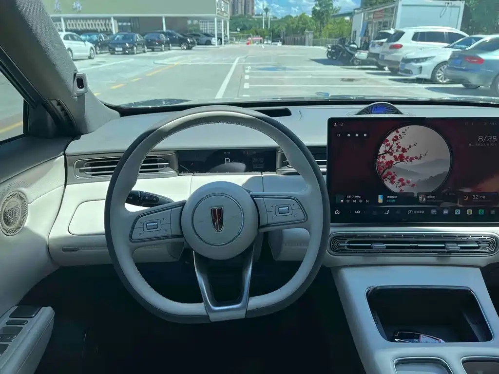 Hongqi Красный флаг HS6 PHEV — миниатюра 10