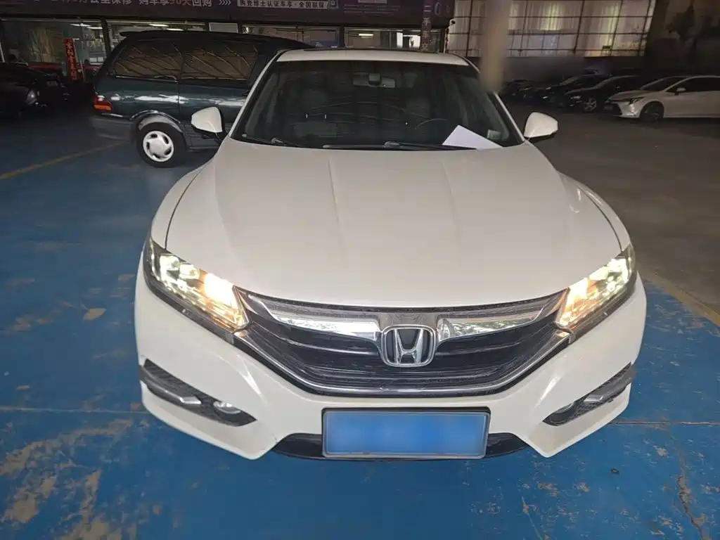 Honda Spirior — миниатюра 3