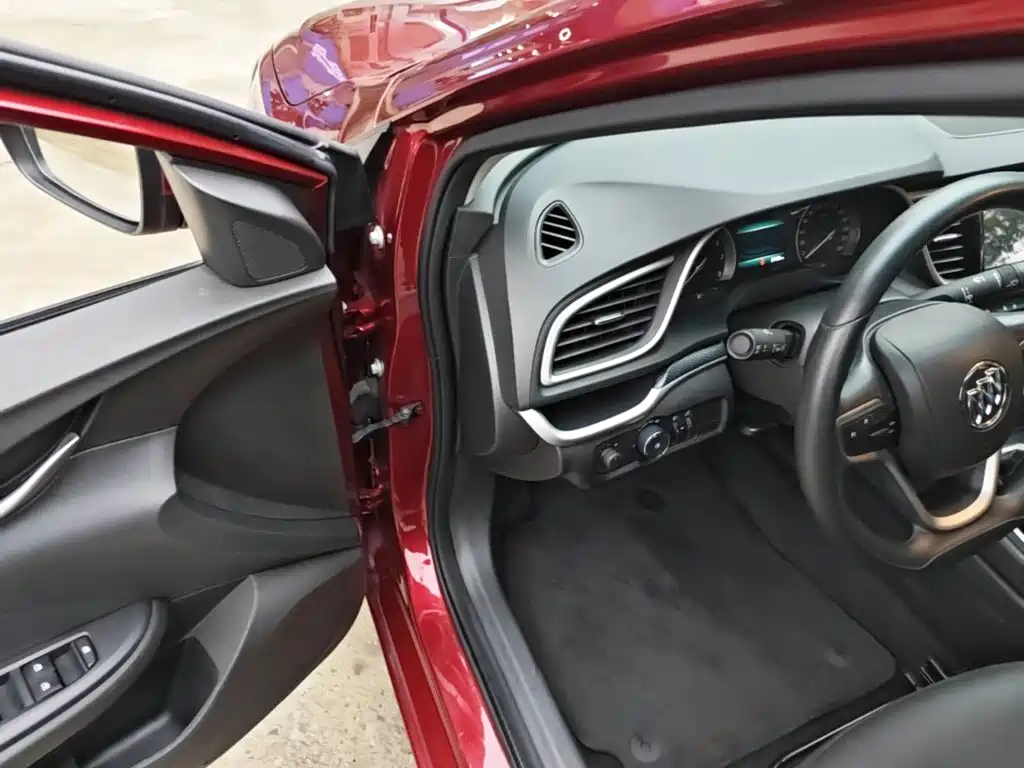 Buick Excelle — миниатюра 16