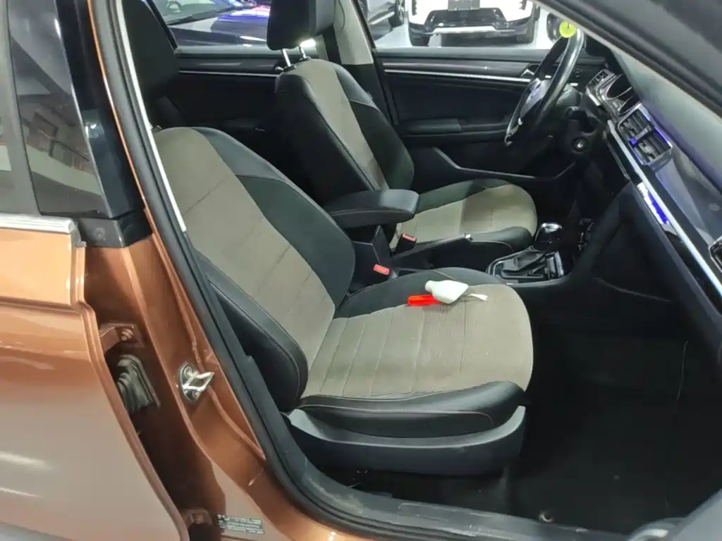 Volkswagen C-Trek — миниатюра 25